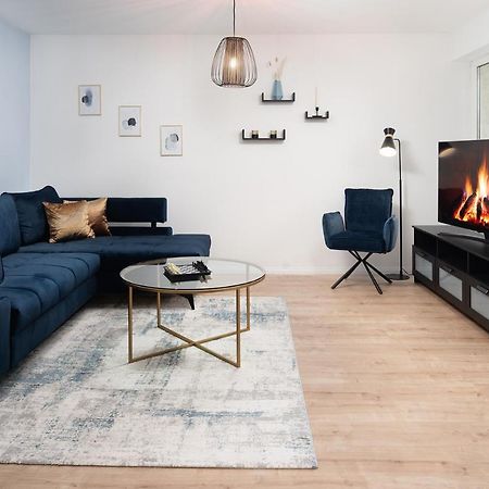 Aparte - Washer & Dryer - Kitchen & Parking - Smart-Tv Sarstedt Eksteriør billede