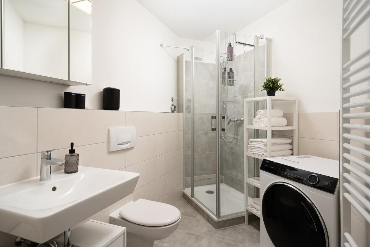 Aparte - Washer & Dryer - Kitchen & Parking - Smart-Tv Sarstedt Eksteriør billede
